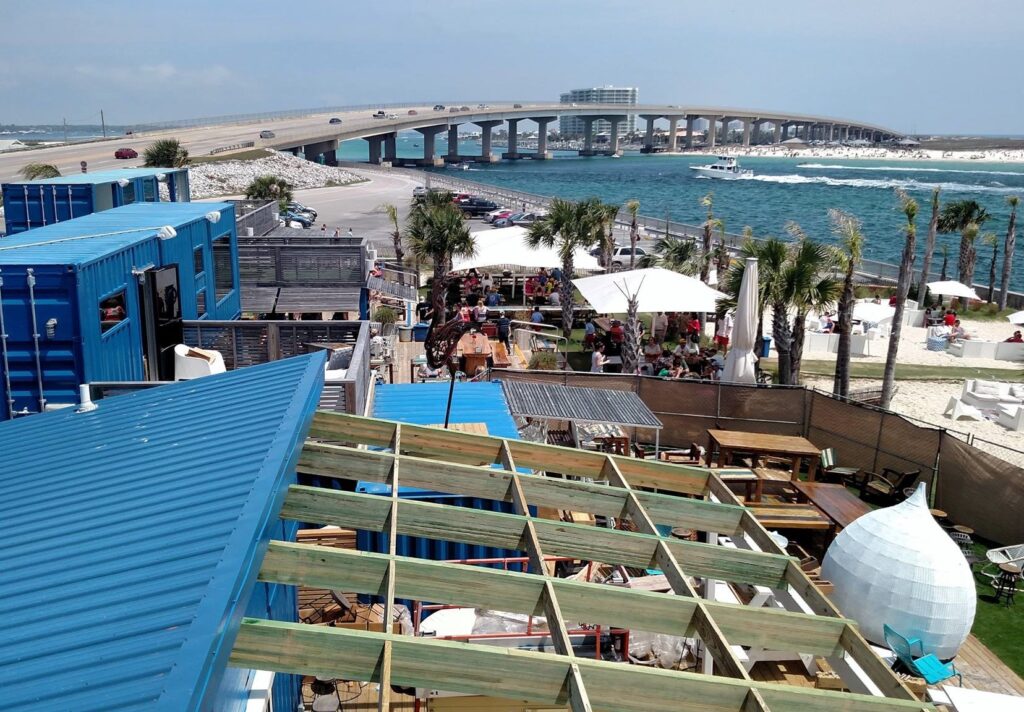 How to Choose a Good Commercial Roofing Contractor in Mobile, AL